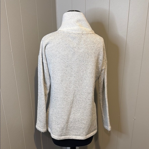 Z Sanctuary Women’s XS White Cowl Neck Sweater with Soft Texture - Picture 4 of 6
